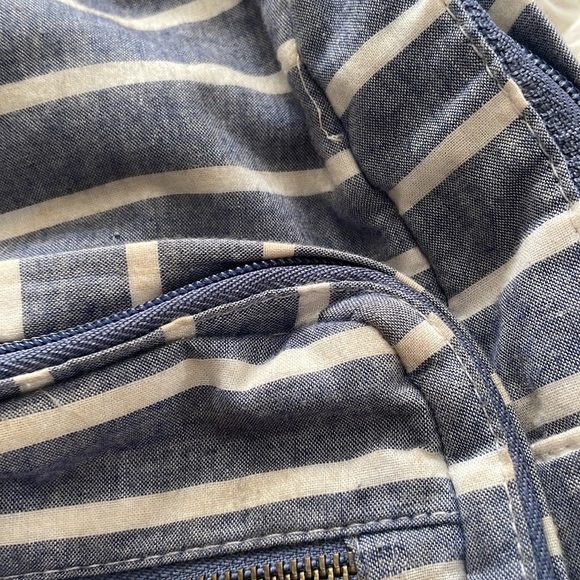 Target Explore blue white brown striped back pack back sack book bag travel bag - Picture 8 of 16